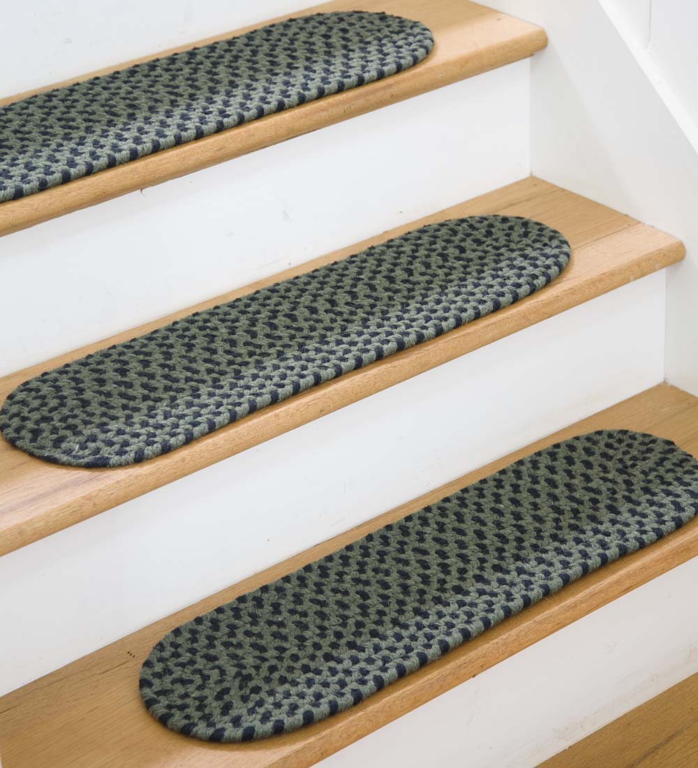 USA-Made Wool Braided Virginia Stair Tread, 8" x 28"