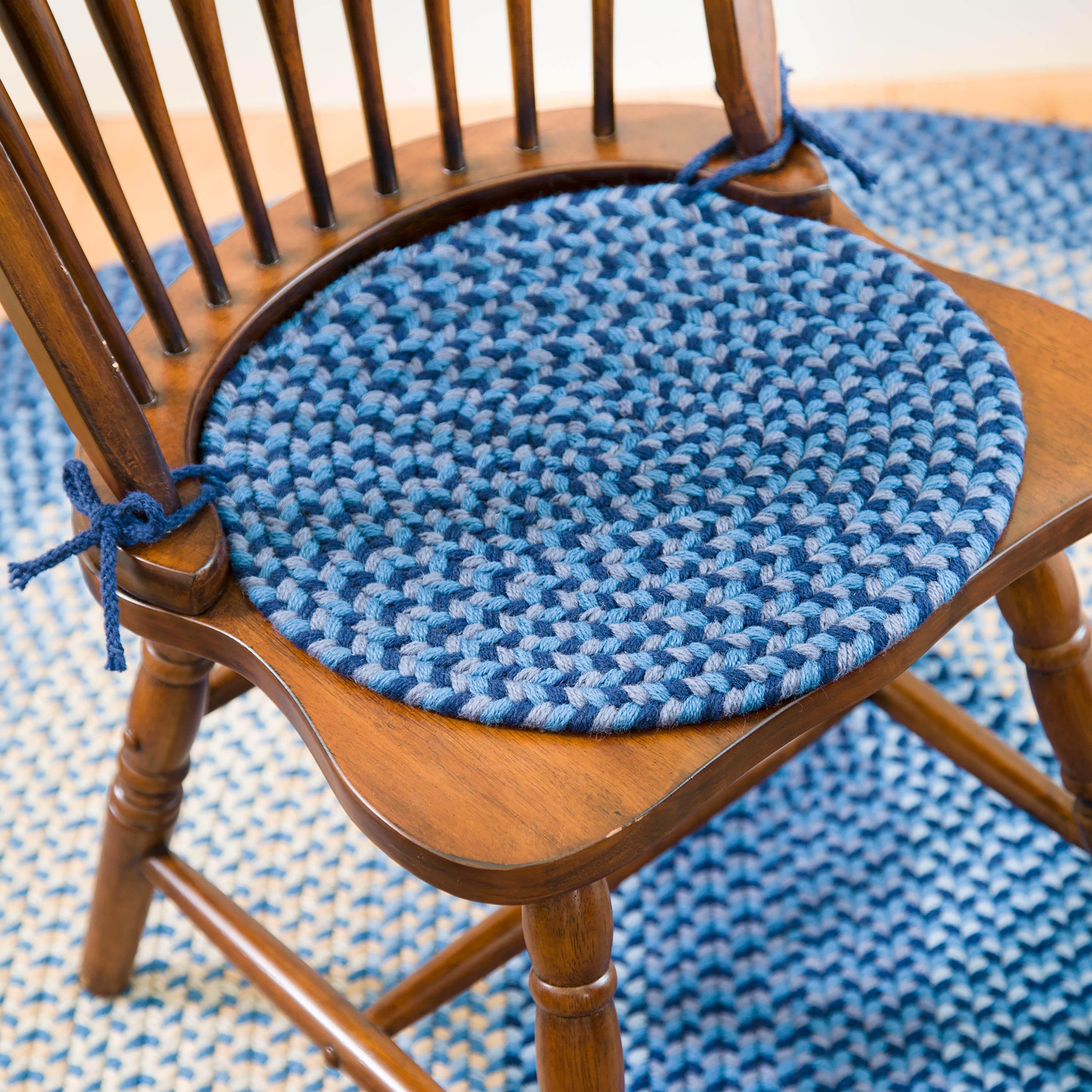 USA-Made Wool Braided Virginia Chair Pad, 15" dia.