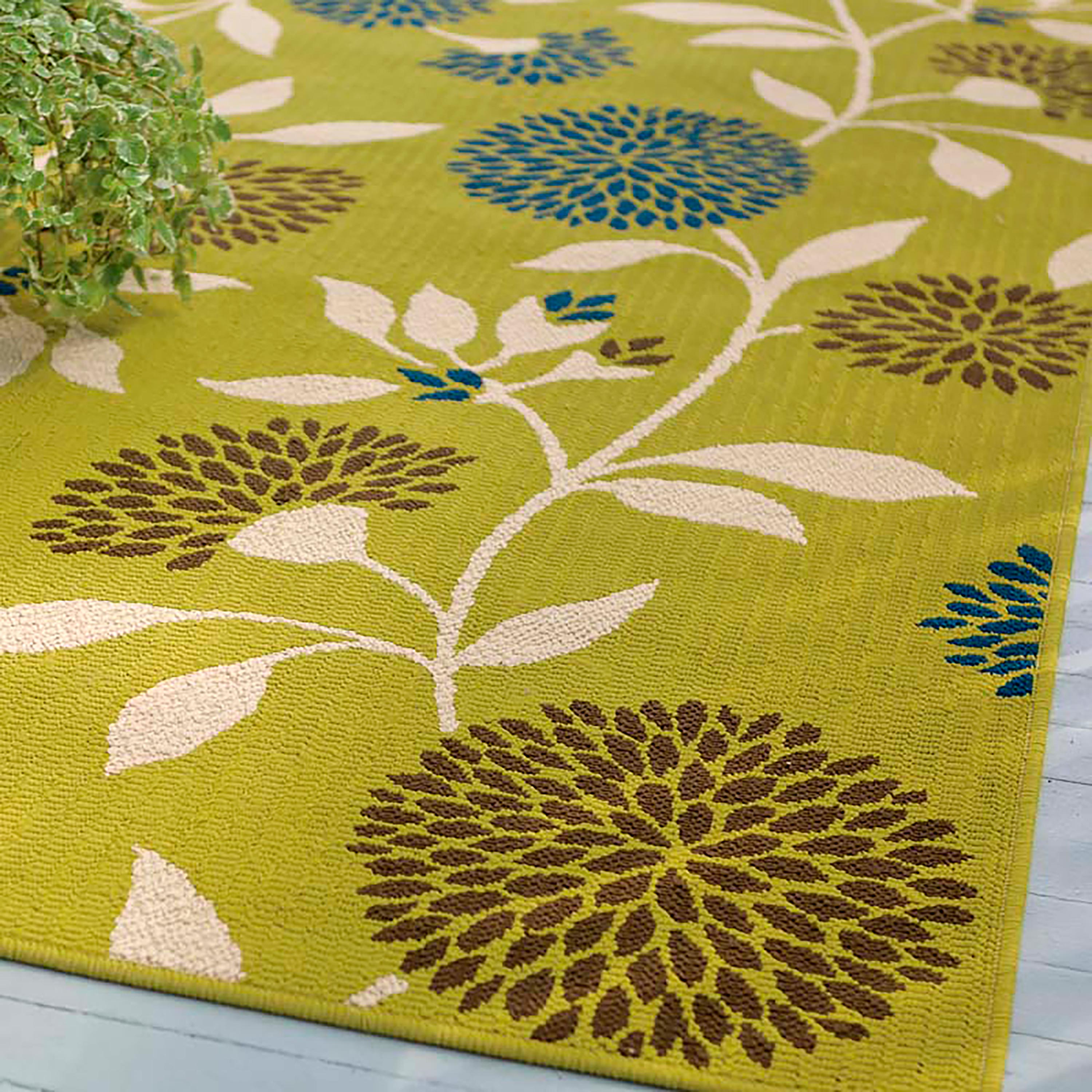 Floral Surry Indoor/Outdoor Polypropylene Area Rug