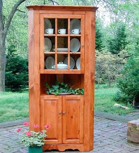 Lexington Corner Cupboard, Made in USA