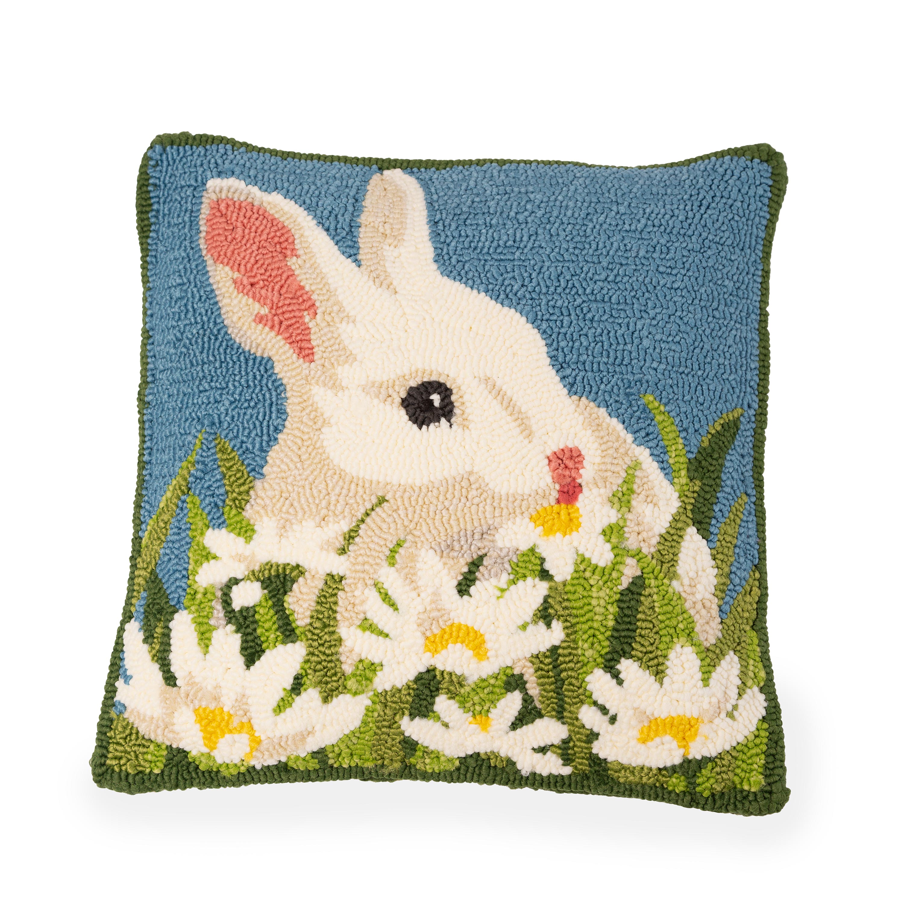 Indoor/Outdoor Hooked Polypropylene Bunny Throw Pillow