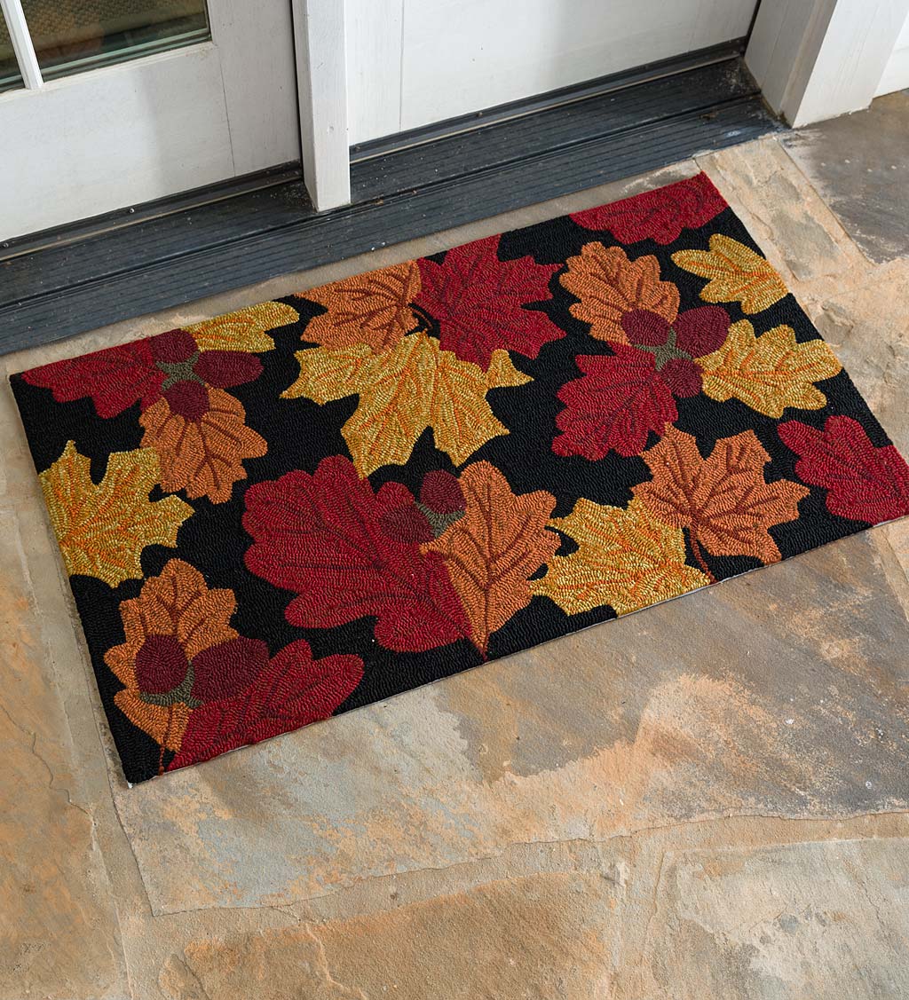 Falling Leaves Indoor/Outdoor Accent Rug