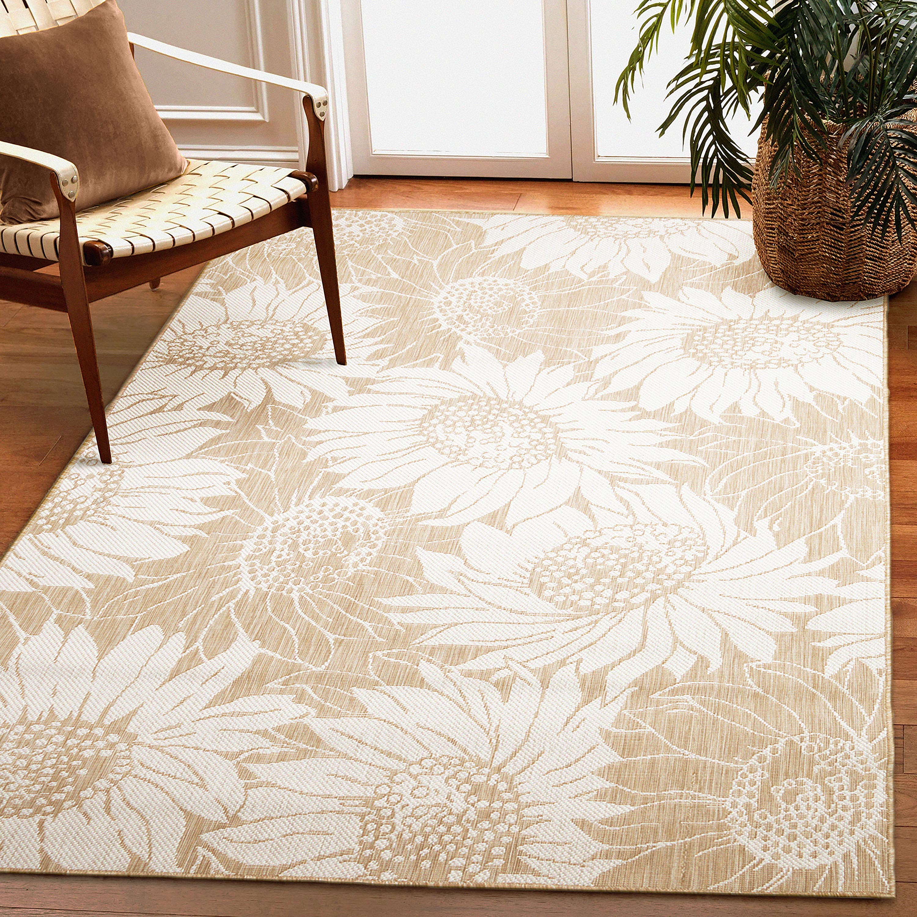 Indoor/Outdoor Sunflower Rug