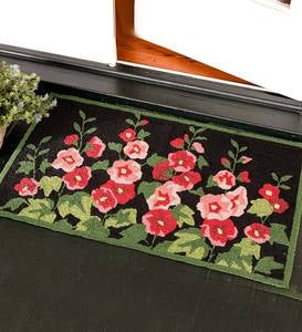 Indoor/Outdoor Hollyhock Hooked Accent Rug