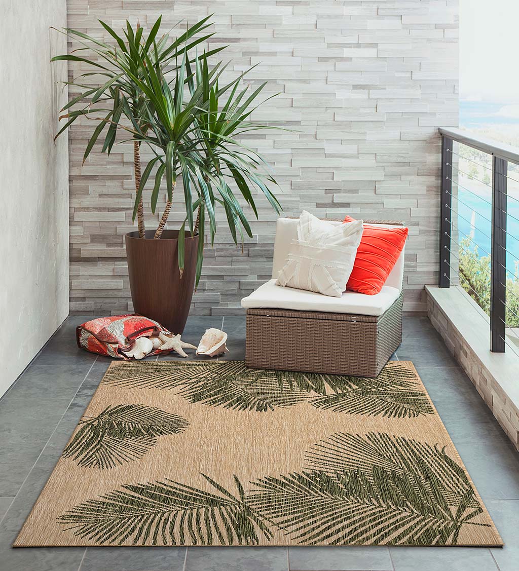 Indoor/Outdoor Textured Palms Polypropylene Rug