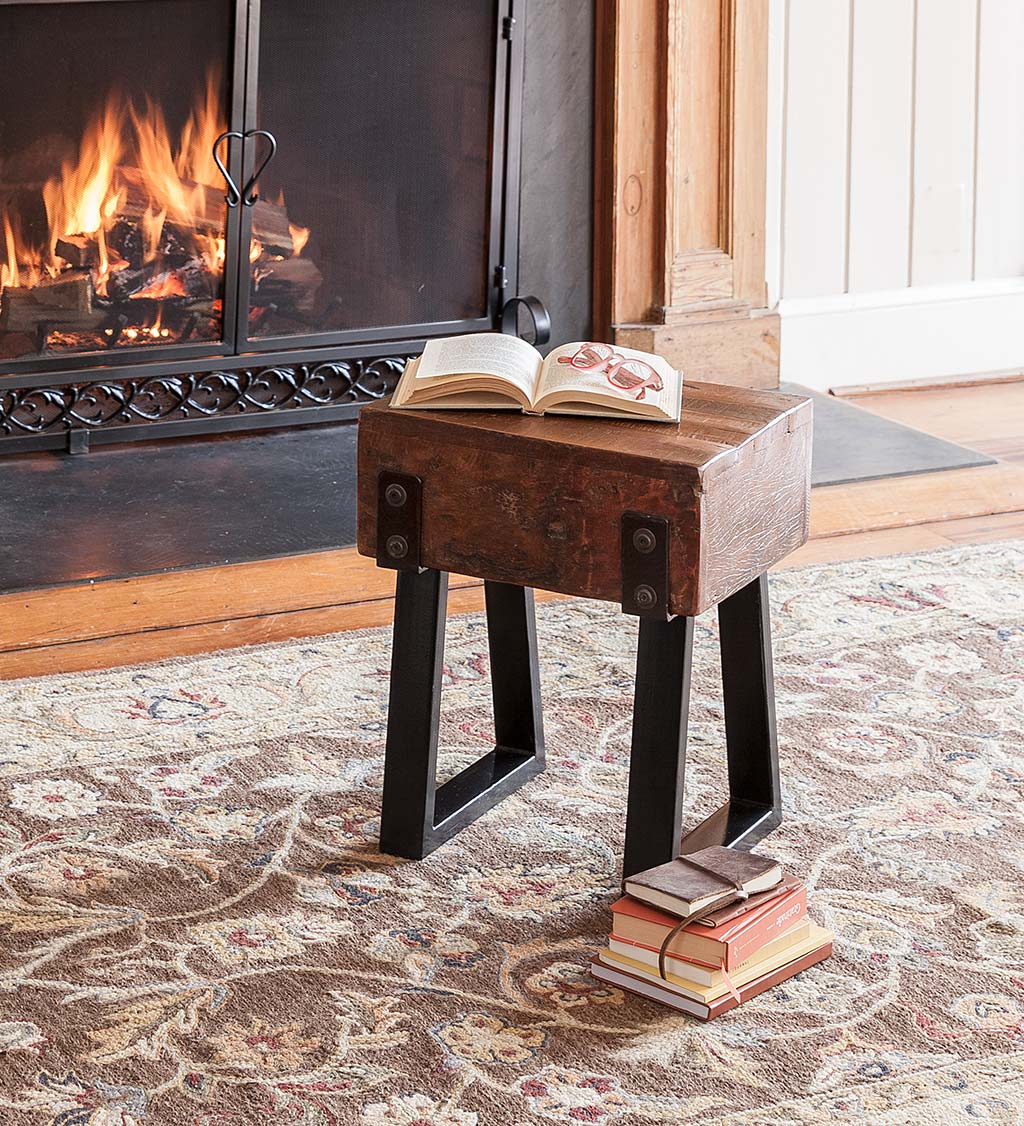 Richland Indoor/Outdoor Reclaimed Wood Stool/Side Table