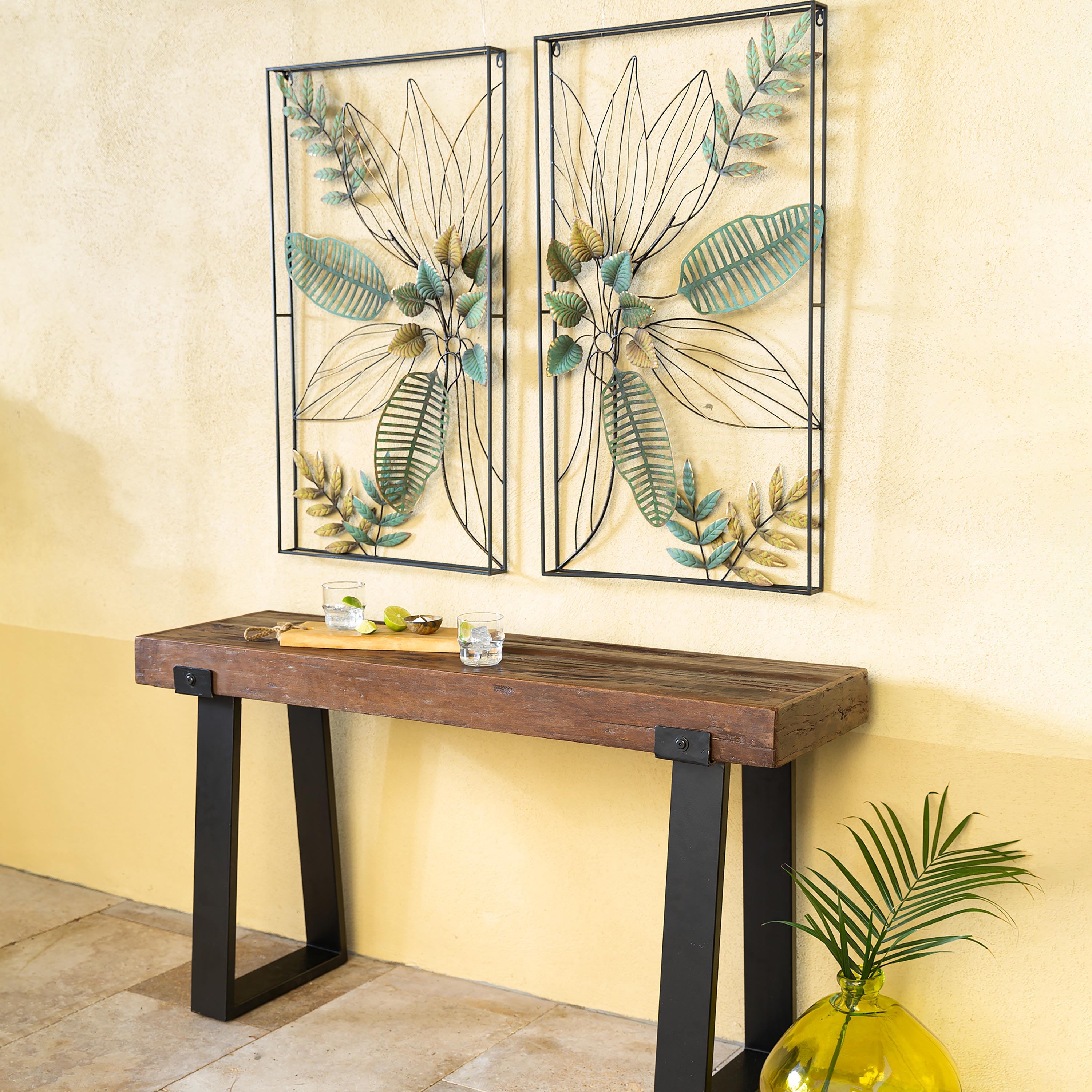 Richland Indoor/Outdoor Reclaimed Wood Console Table