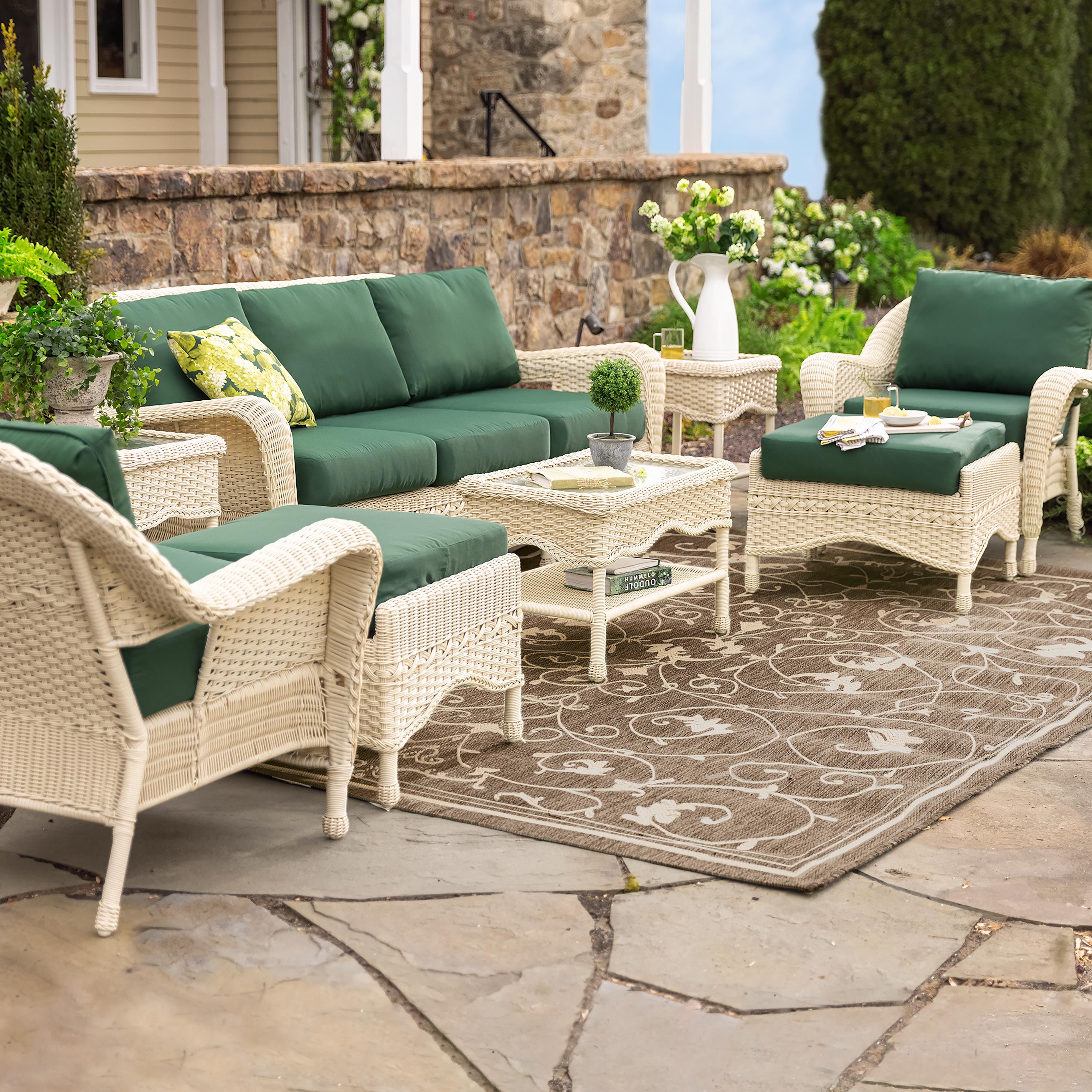 Prospect Hill Outdoor Wicker Deep Seating Ottoman with Cushion