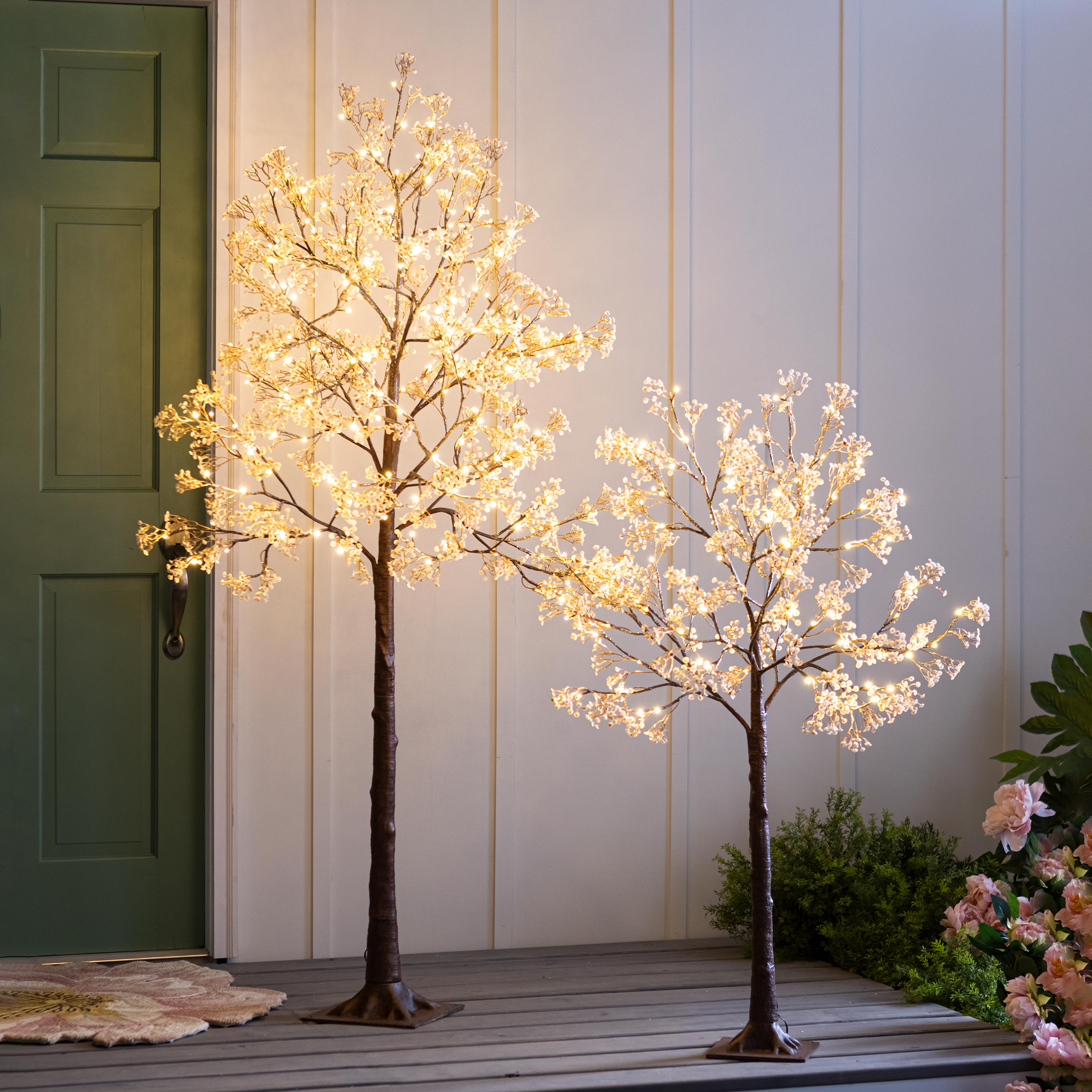 Indoor/Outdoor Electric Lighted Baby's Breath Trees