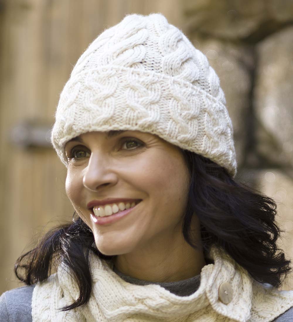 Irish Wool Knit Hat swatch image