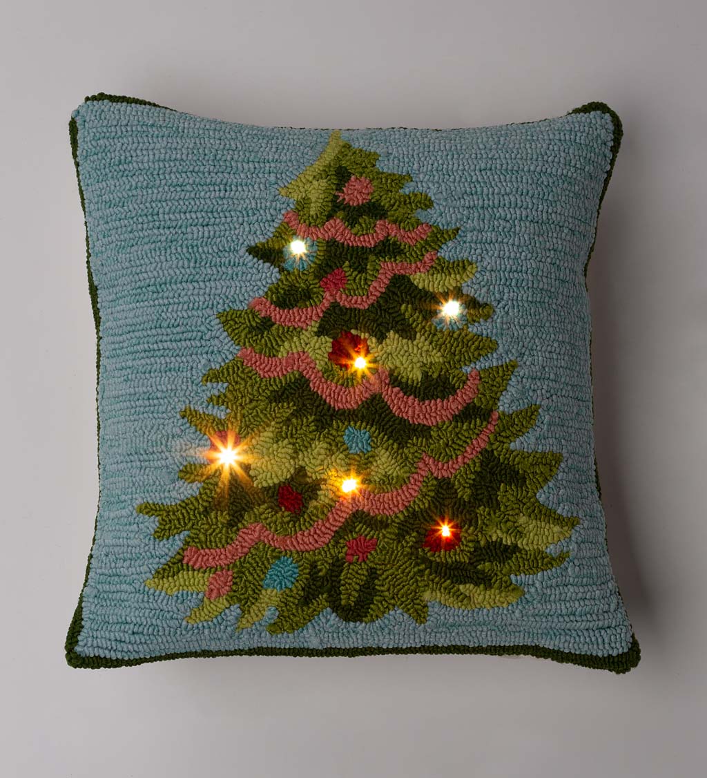 Light-Up Christmas Tree Hooked Polypropylene Throw Pillow