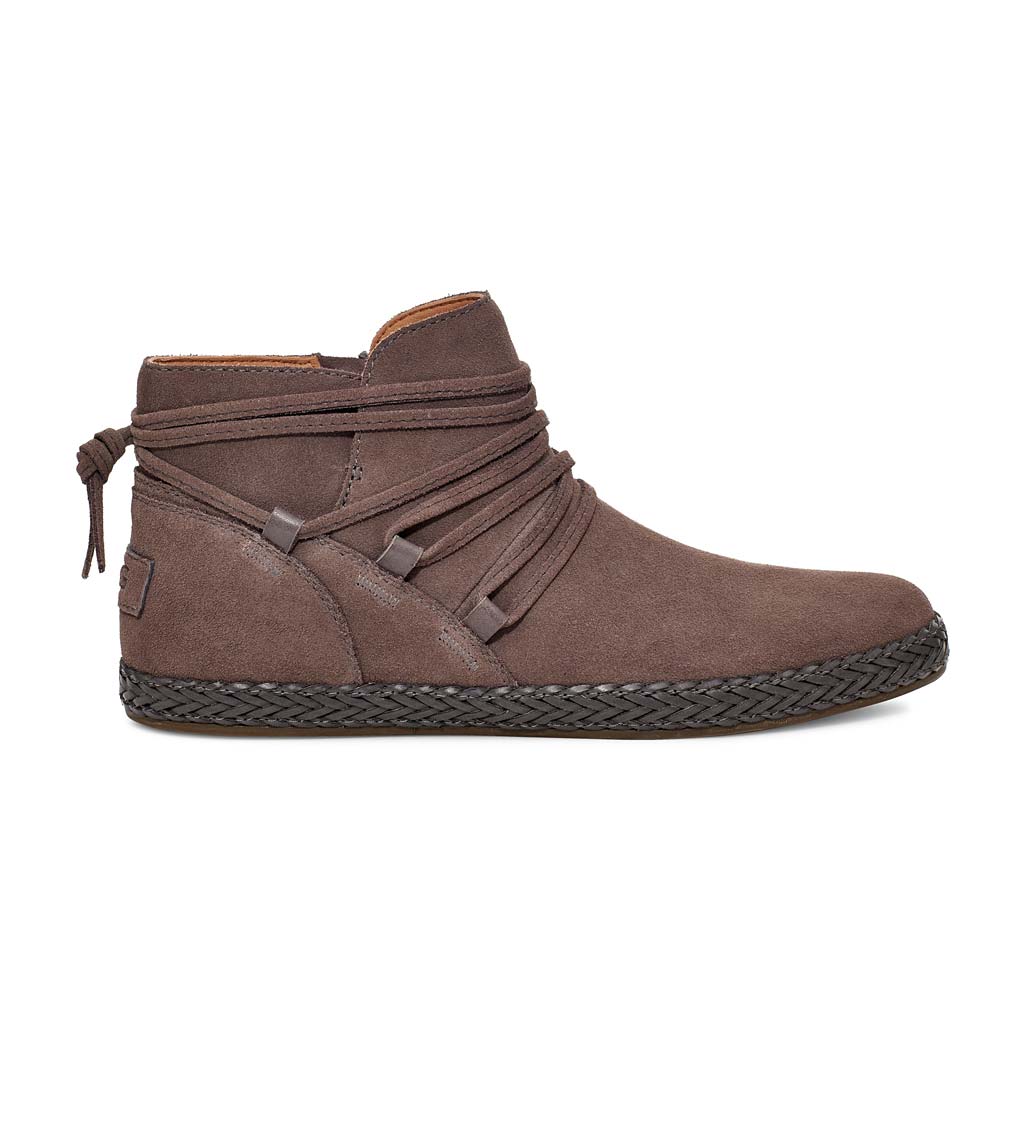 UGG Rianne Suede Boots for Women swatch image
