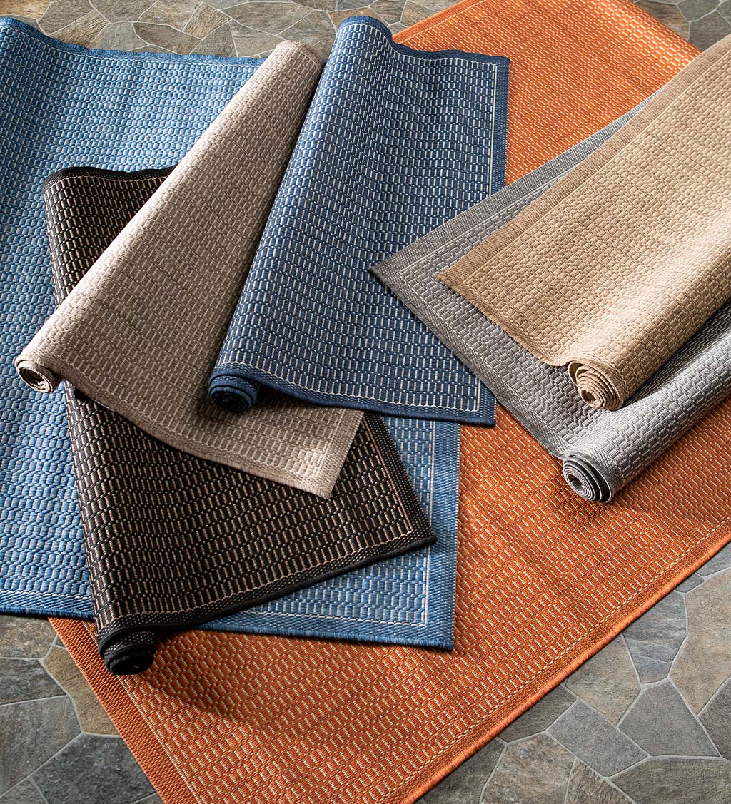 Veranda Textured Indoor/Outdoor Polypropylene Rug
