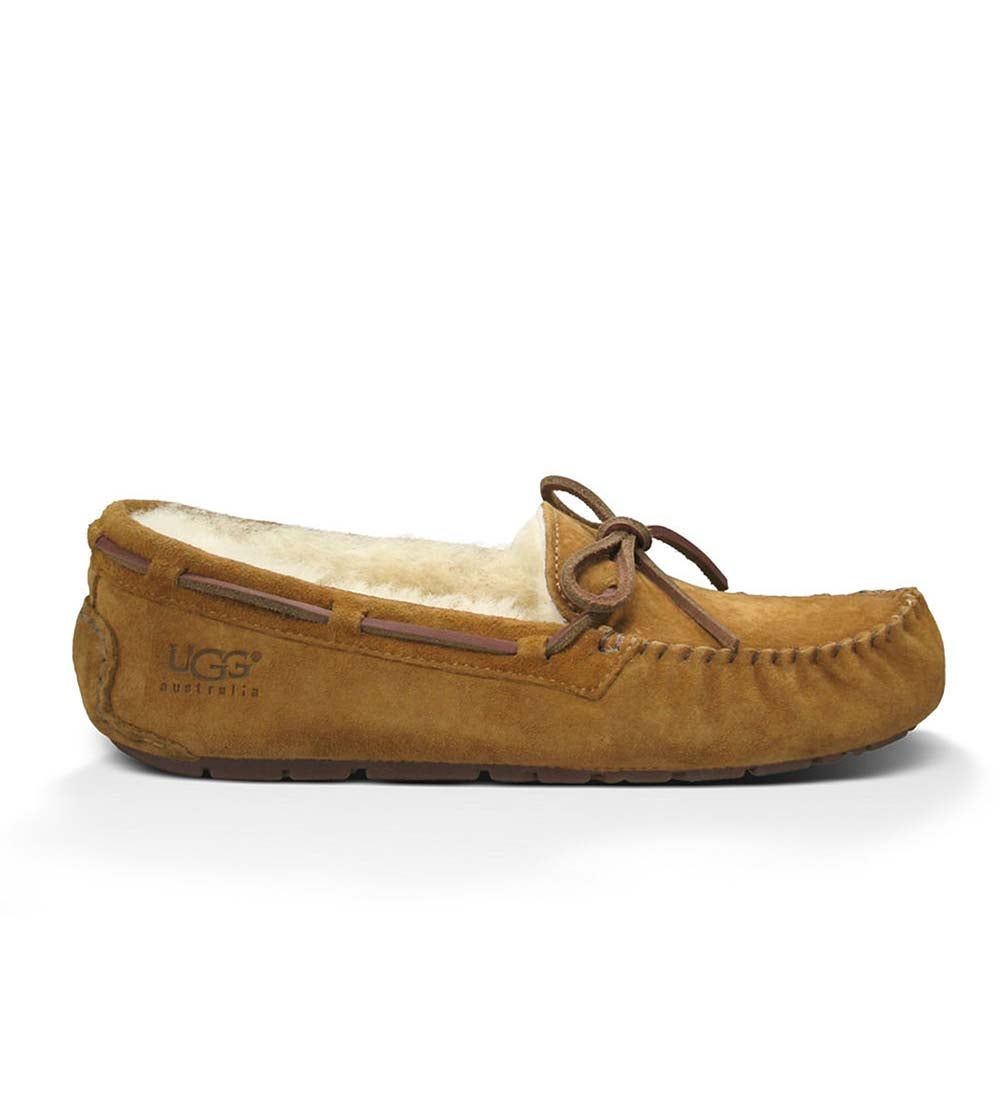 UGG Women's Dakota Moccasin Slippers - Chestnut - Size 9