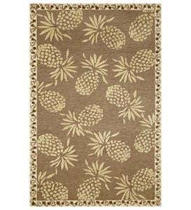 42”x 66”Polypropylene Pineapple Indoor Outdoor Rug - Brown