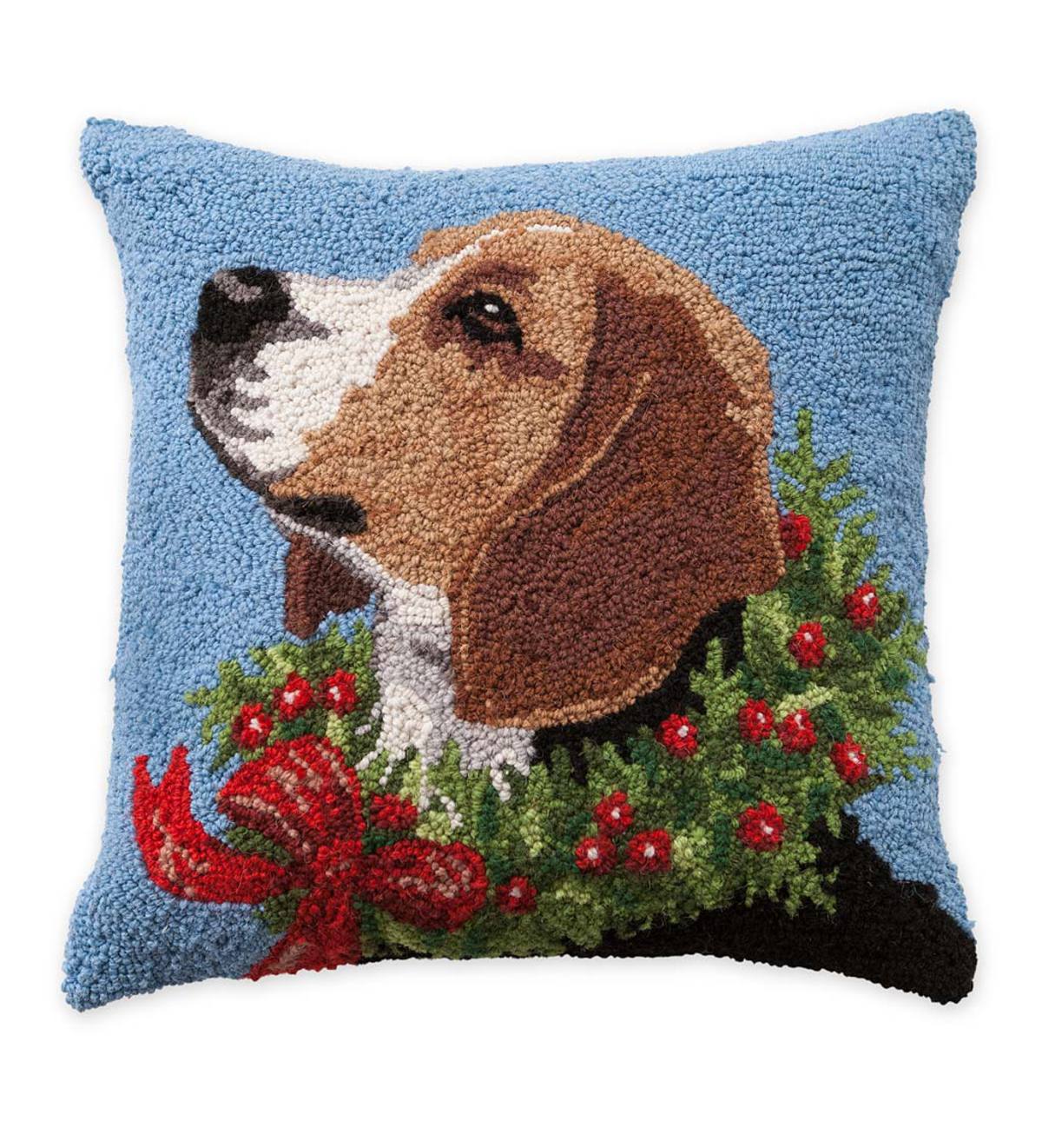 Hooked Wool Beagle Holiday Throw Pillow