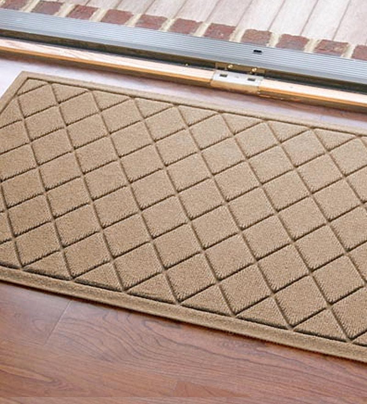 22-1/2”W x 35-1/4”L Medium Diamond Waterhog Doormat - Medium Brown