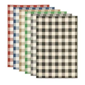 Buffalo Plaid Indoor and Outdoor Polypropylene Rug, 5'3" x 7'6"