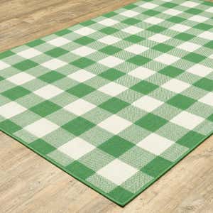 Buffalo Plaid Indoor and Outdoor Polypropylene Rug, 8'6" x 13'