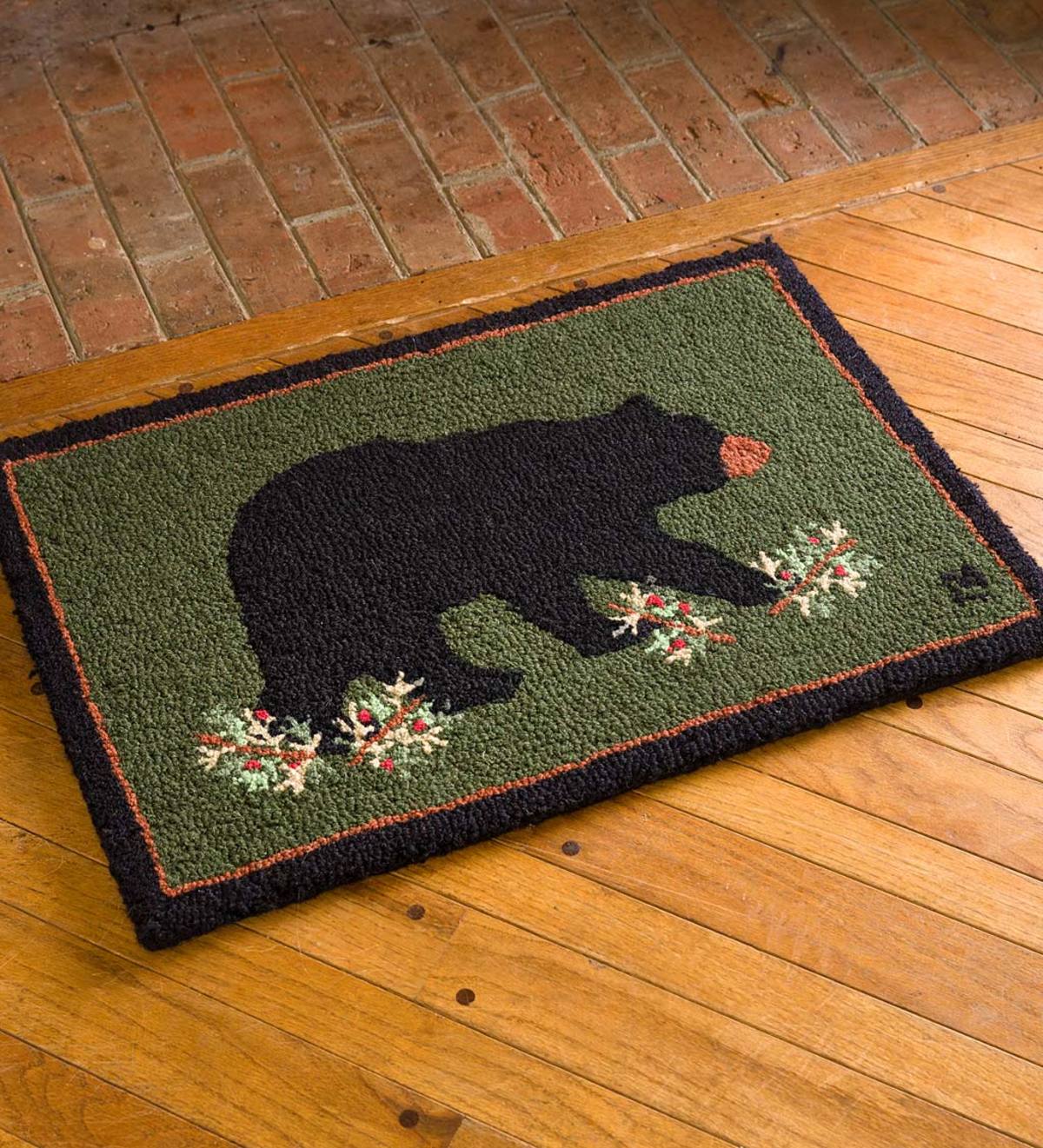 Hooked Wool Black Bear Accent Rug