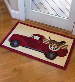 Indoor/Outdoor Patriotic Pooch Hooked Polypropylene Accent Rug