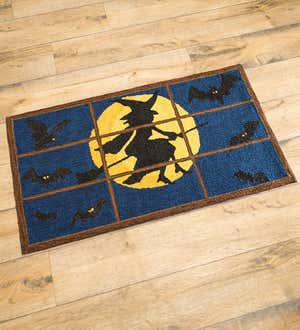 Indoor/Outdoor Halloween Flying Witch Hooked Accent Rug