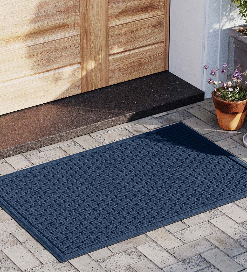 Waterhog Indoor/Outdoor Hampton Doormat, 2' x 3' - Bordeaux