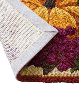 Indoor/Outdoor Fall Bounty Hooked Polypropylene Accent Rug