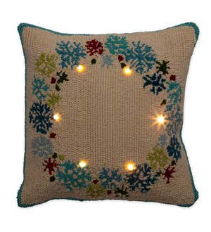 Light-Up Snowflake Wreath Hooked Polypropylene Throw Pillow