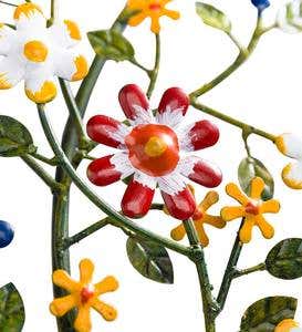 Painted Metal Wreath with Daisies