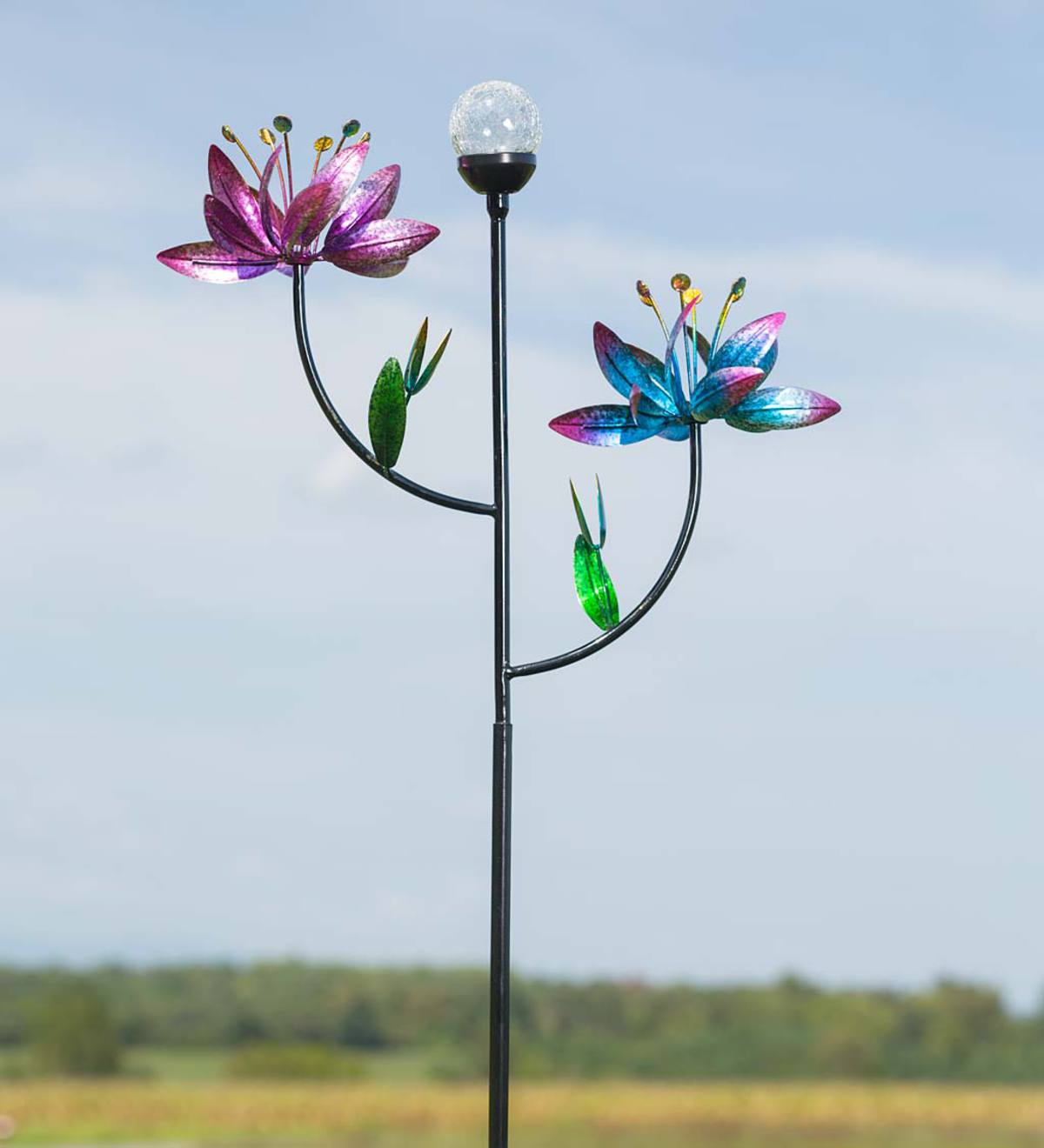 Double Flower Wind Spinner with Solar Ball