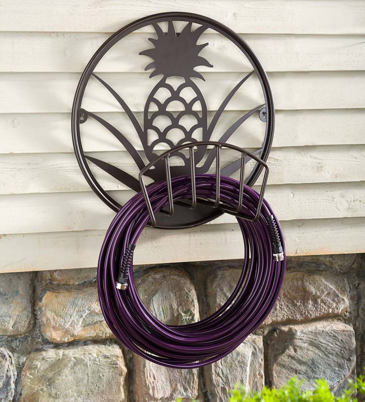 Pineapple Metal Hose Holder