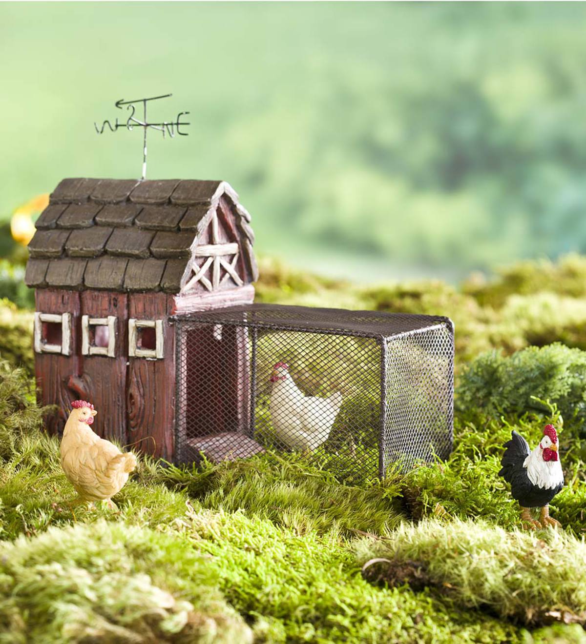 Miniature Fairy Garden Chicken Coop with Run