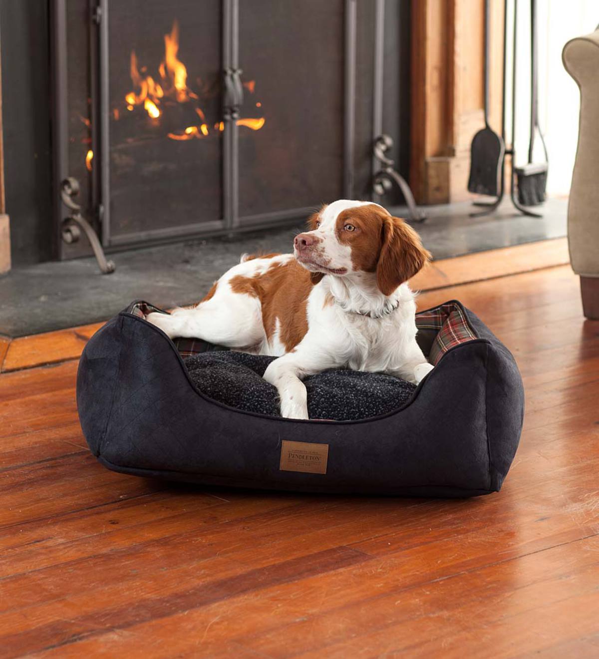 Pendleton Kuddler Pet Bed in Grey Stewart Plaid