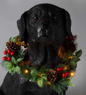 Black Labrador Statue with Removable Lighted Holiday Wreath