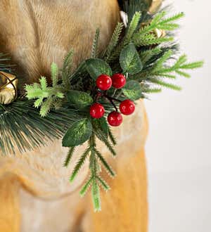 Yellow Labrador Statue with Removable Lighted Holiday Wreath