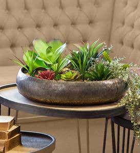 Nested Small Metal Planters, Set of 2