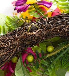 Multicolor Spring Faux Floral Daisy And Fern Wreath With Rattan Base