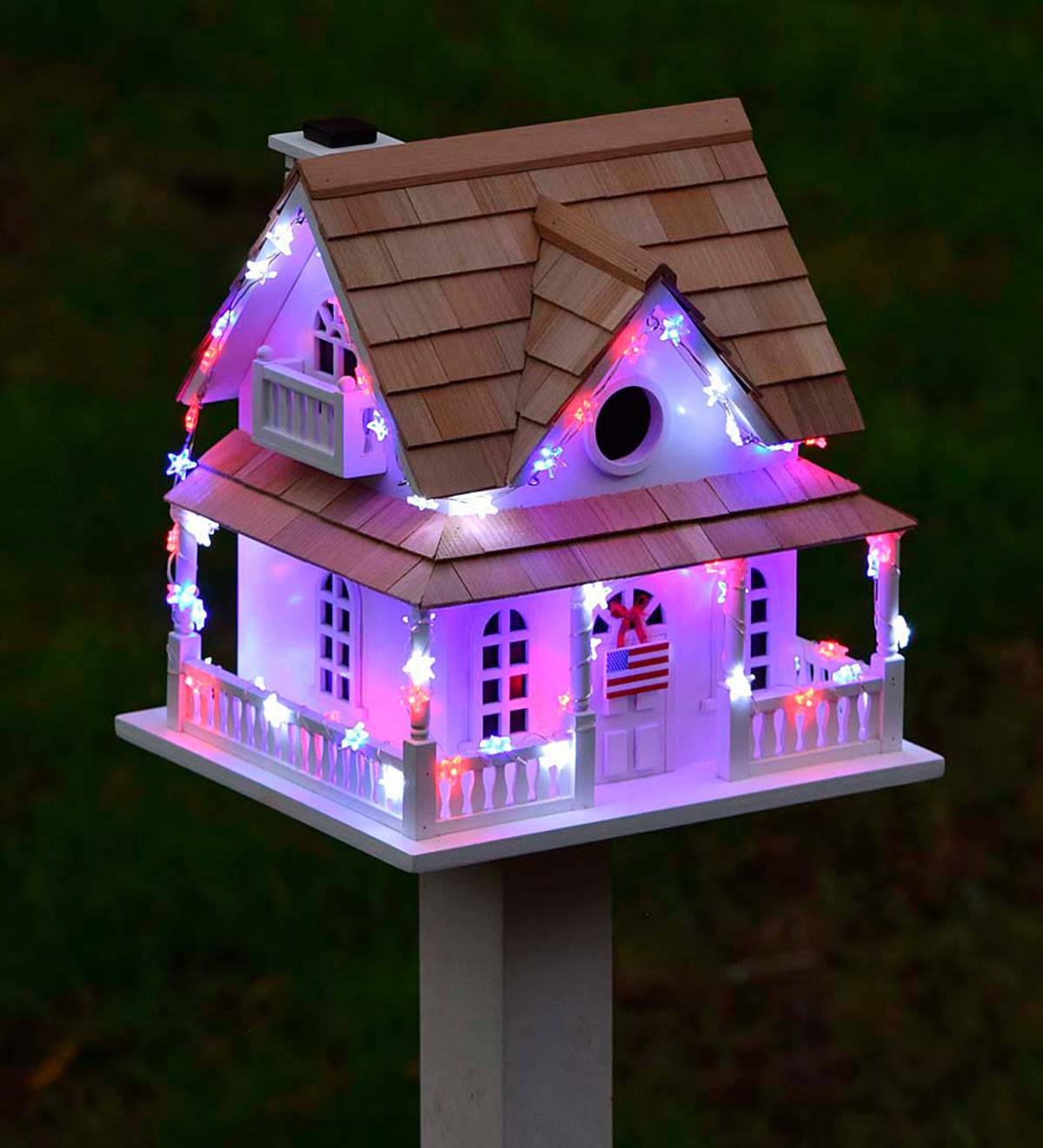 Americana Lighted Birdhouse and Pole Set