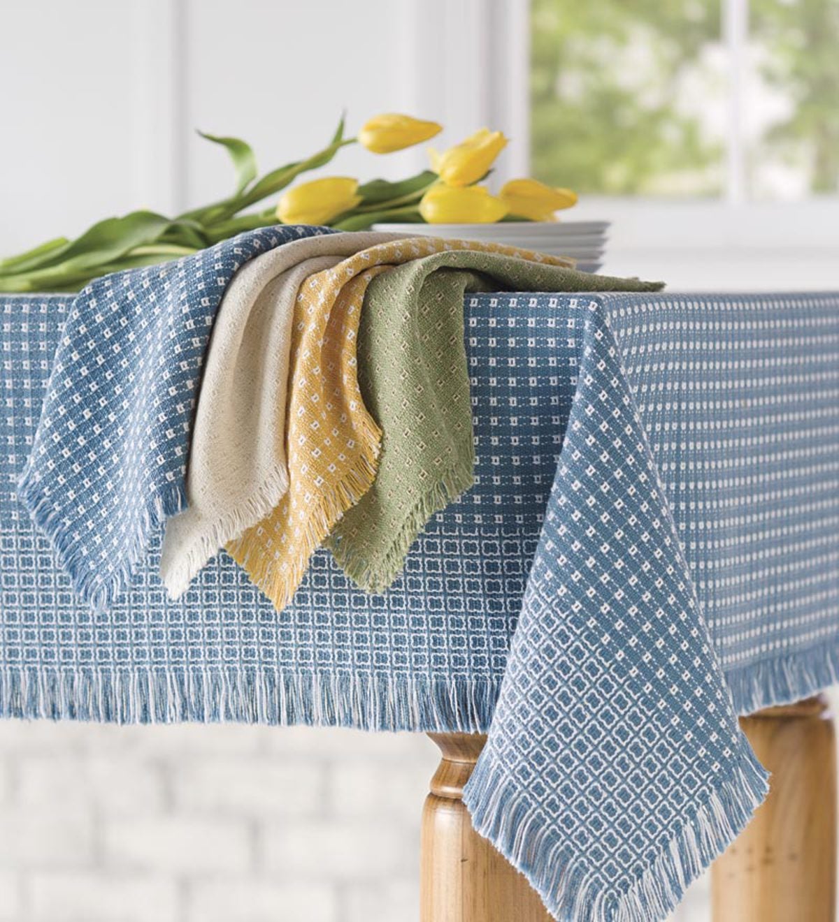 Homespun-Cotton Reversible Tablecloth, 62"x 90"