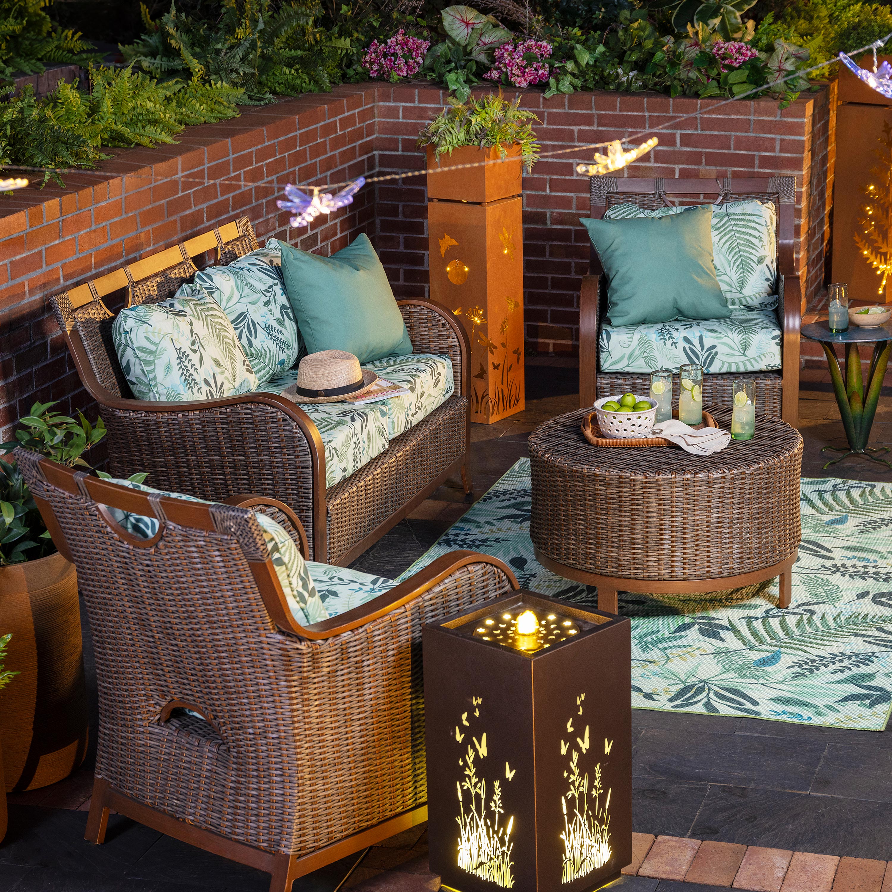 Urbanna Premium Wicker Collection with Luxury Cushions