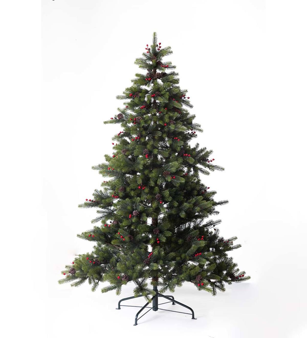 Chippewa Spruce Christmas Tree, 7' Tall with 640 Lights