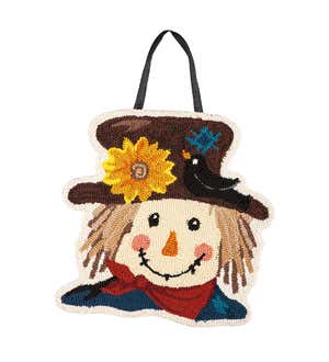 Indoor/Outdoor Scarecrow Hooked Polypropylene Door Décor