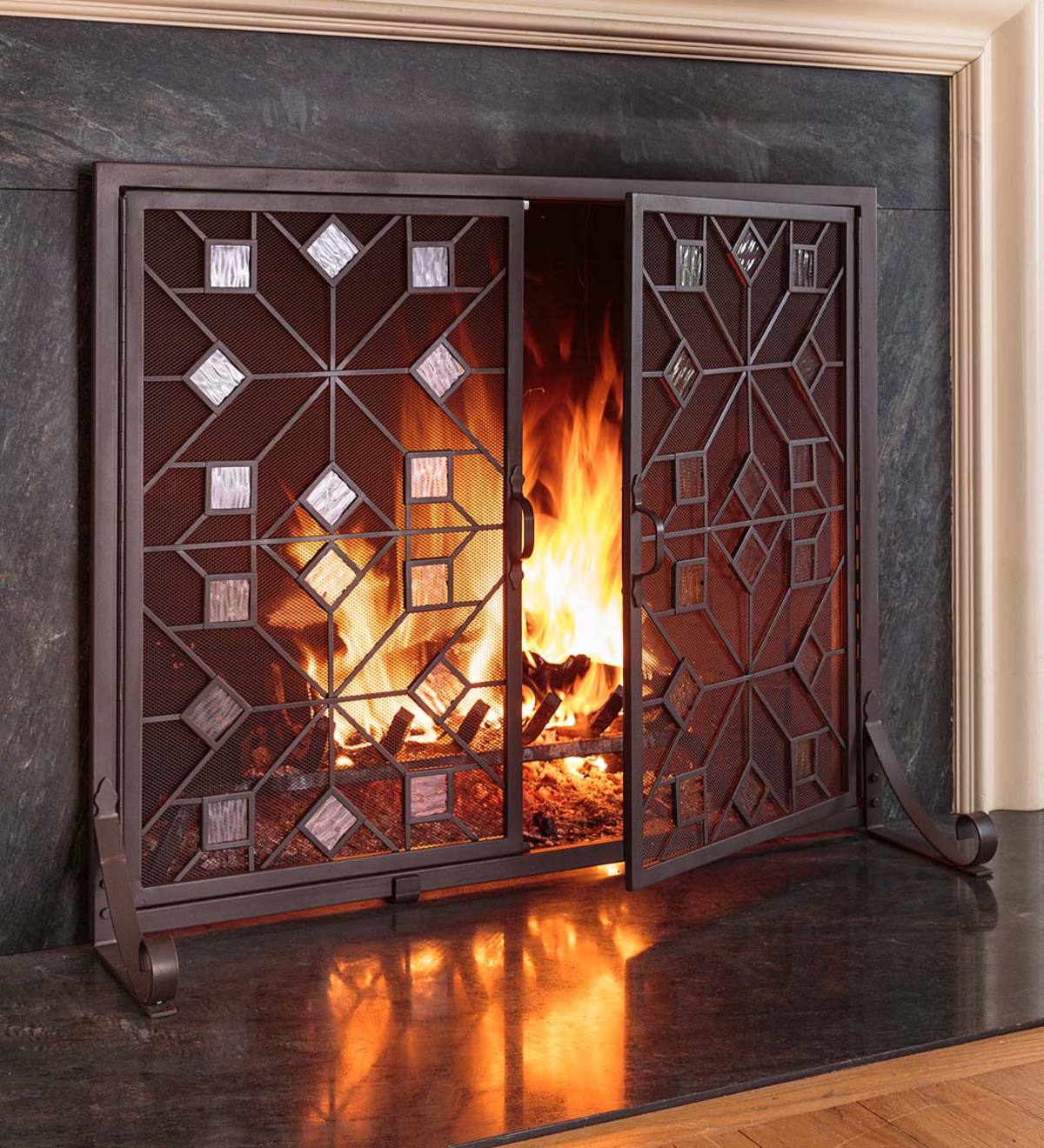 Small American Star Fireplace Screen with Glass Accents and Doors