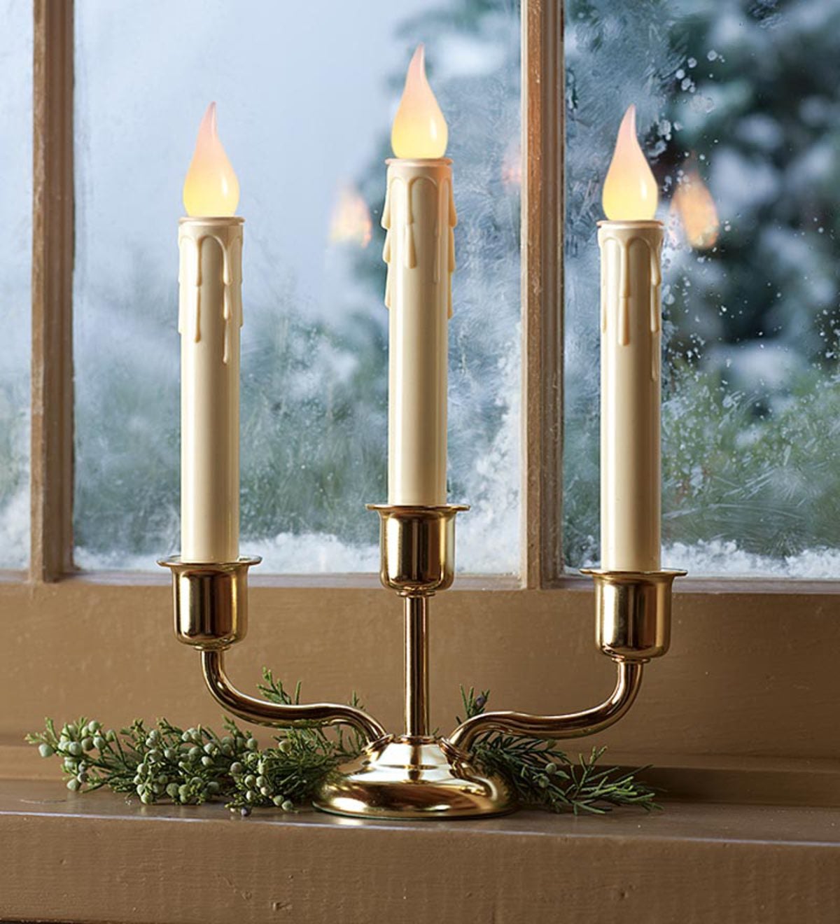 Battery-Operated Cordless Classic Triple Candle With Auto Timer - Pewter