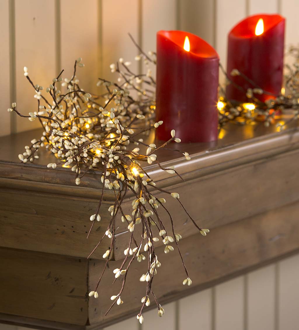 Battery Operated Lighted Holiday Garland