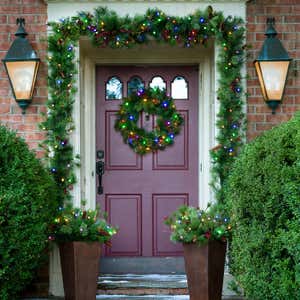 Indoor/Outdoor Blue Ridge Wreath with Battery-Operated Dual-Function Lights, 30" dia.