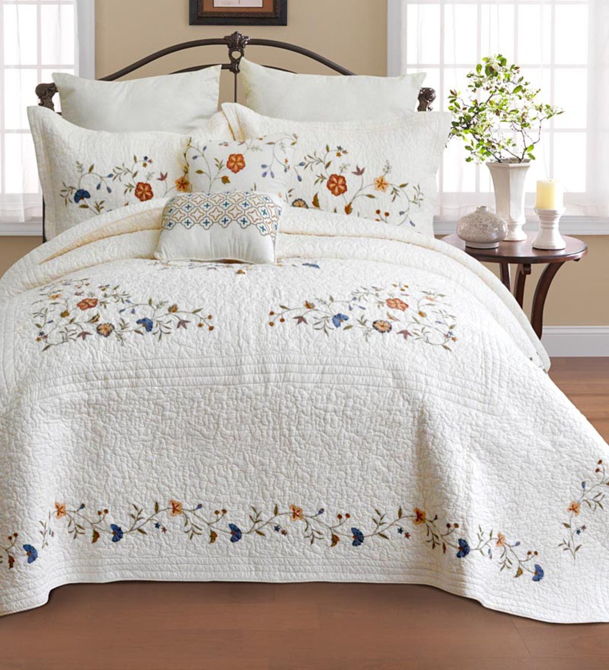 Twin Spring Blossom Bedspread