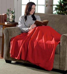 Fleece Cuddle Blanket With Foot Warmer Pocket
