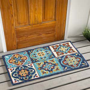 Indoor/Outdoor Tile-Inspired Hooked Polypropylene Accent Rug